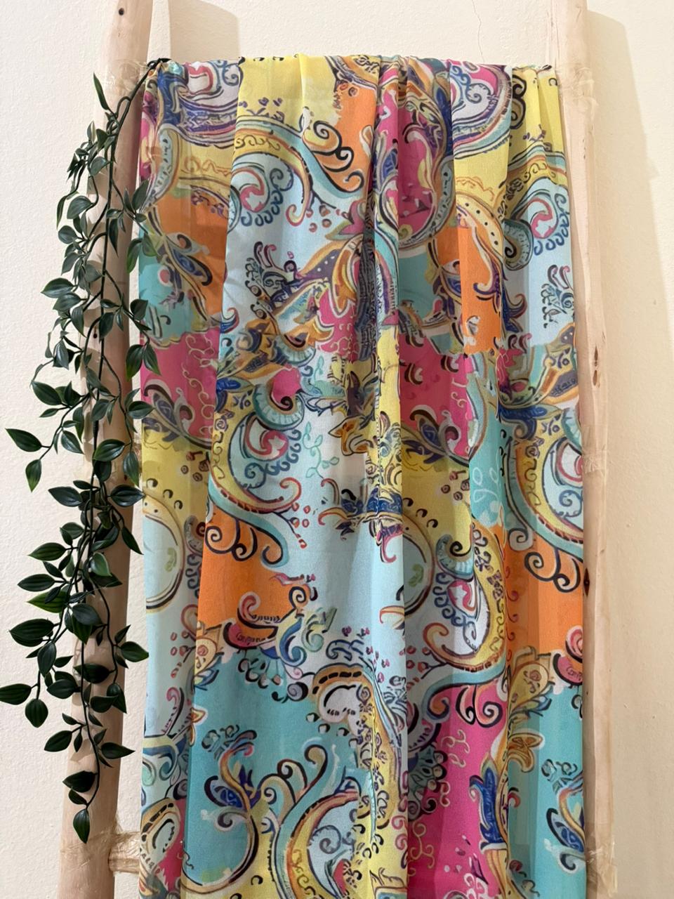 شال صيفي بلمسة أناقة وانتعاش