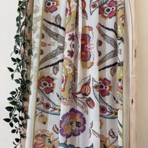 شال صيفي بلمسة أناقة وانتعاش