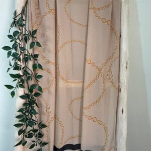 شال صيفي بلمسة أناقة وانتعاش