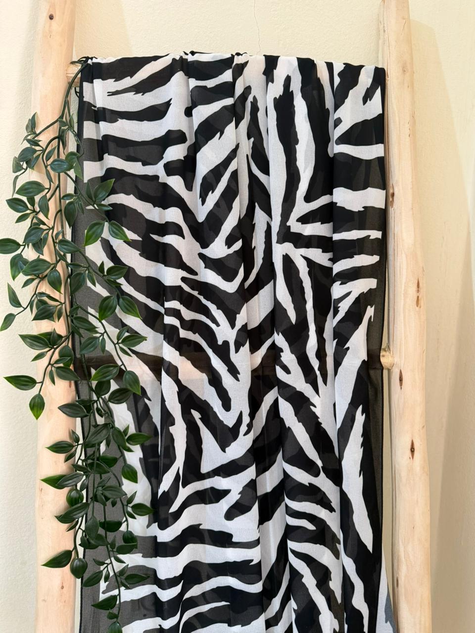 شال صيفي بلمسة أناقة وانتعاش